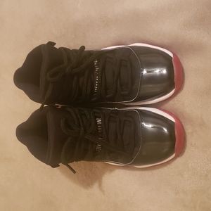 Jordan bred 11 retro